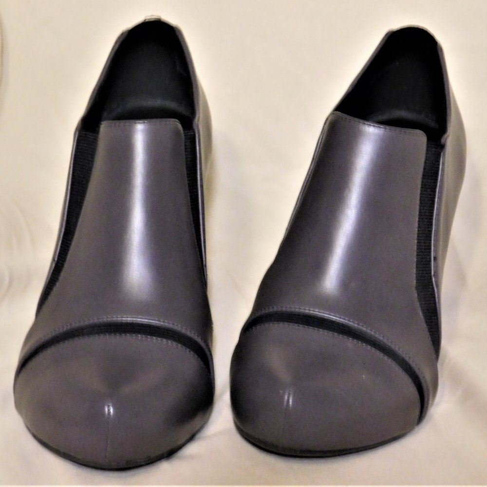 Liz & Co Black 4" Heel Booties Faux Leather Women'